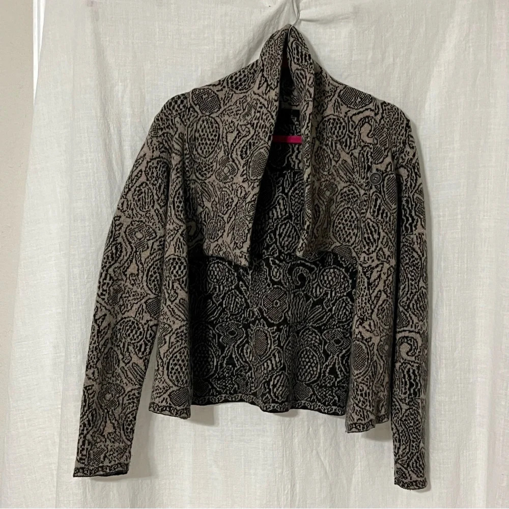 Mary Made In Italy Wool Blend Button Cowl Neck Cardigan Black Gray Sz Medium - Picture 6 of 6